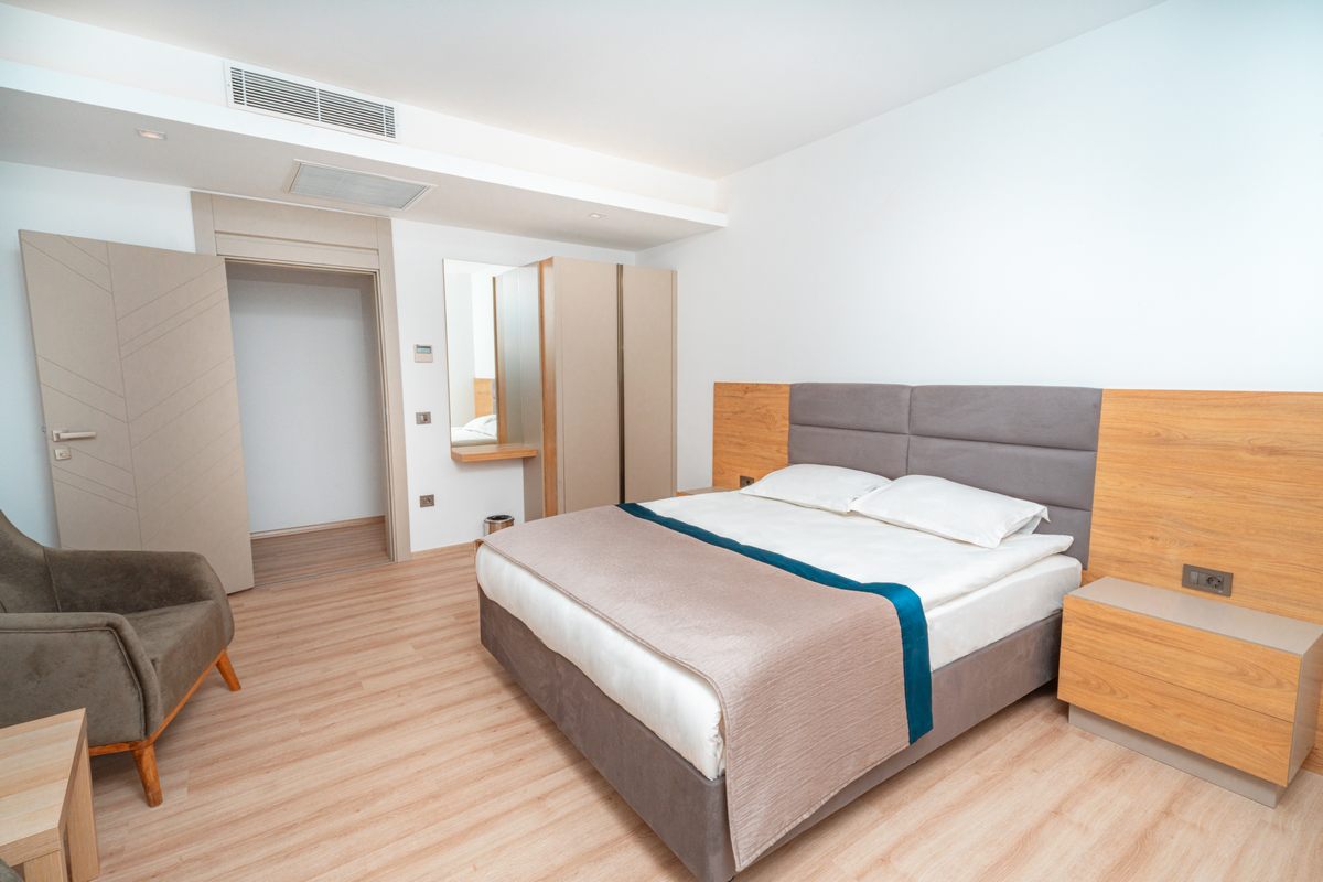 Rooms 5